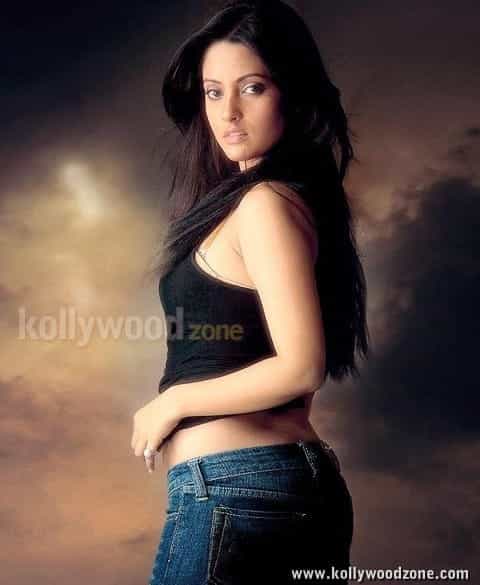 Riya Sen Sexy Image