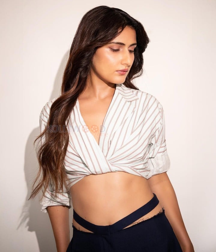 Sexy Boss Lady Fatima Sana Shaikh in a White and Red V Neck Crop Shirt with a High Waisted Navy Trousers Photos 06