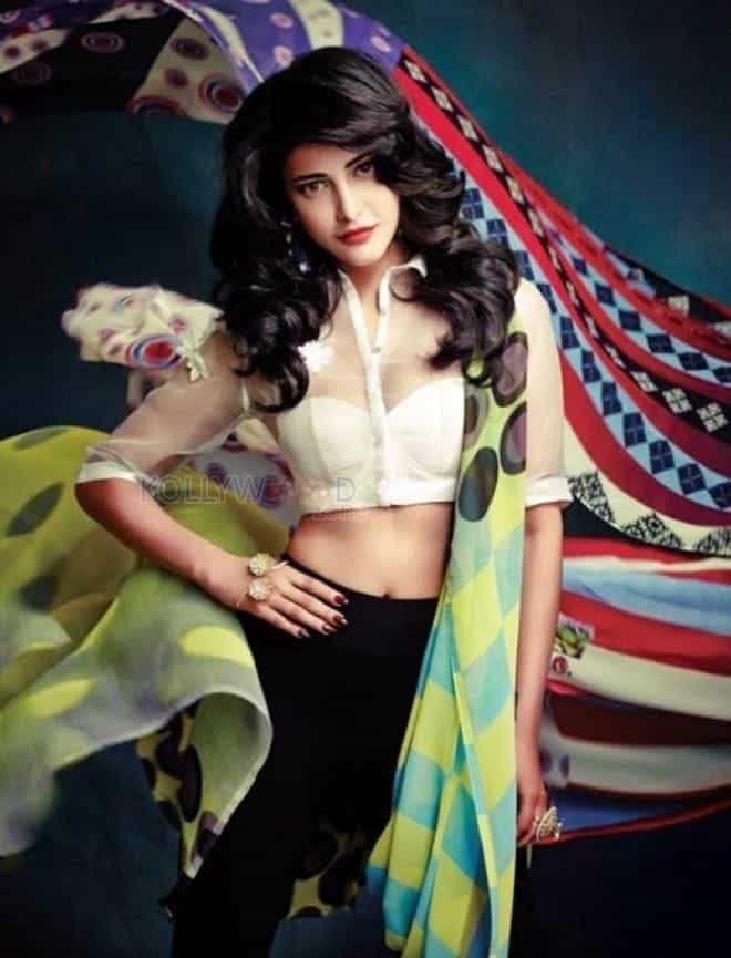 Sexy Shruti Haasan Pics