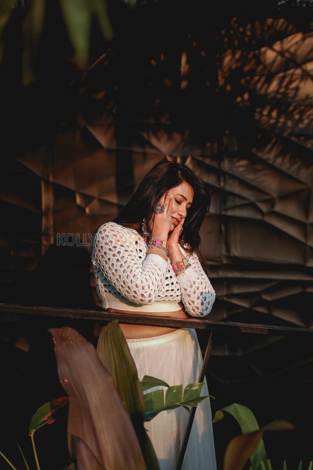 Sexy Telugu Actress Sanjana Naidu Latest Photoshoot Pictures 69