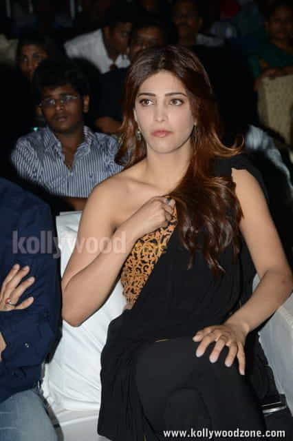 Shruthi Hassan At Balupu Audio Launch Pictures