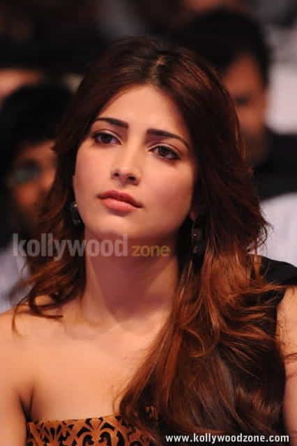 Shruthi Hassan At Balupu Audio Launch Pictures
