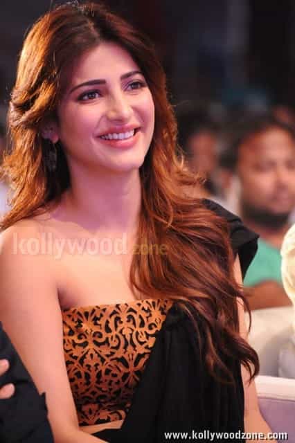Shruthi Hassan At Balupu Audio Launch Pictures