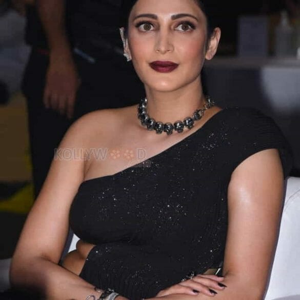 Shruti Haasan Ask for Tips to Deal with Post Covid