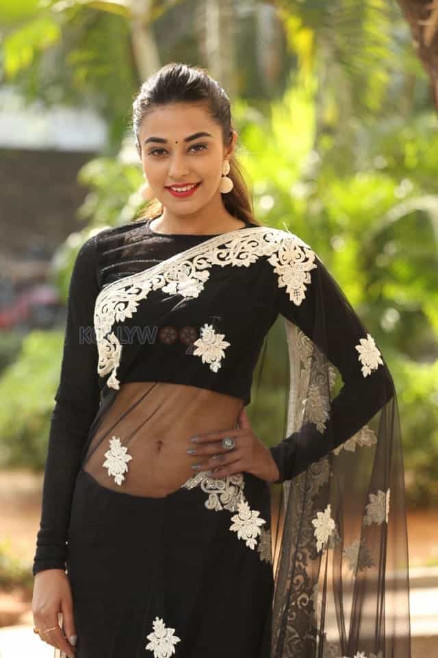 Stefy Patel At Ninnu Thalachi First Look Launch Event Photos
