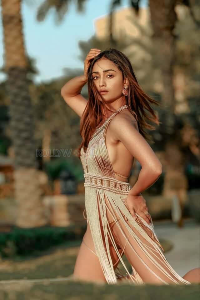 Stunning Tridha Choudhary Lingerie Photoshoot Pictures 02