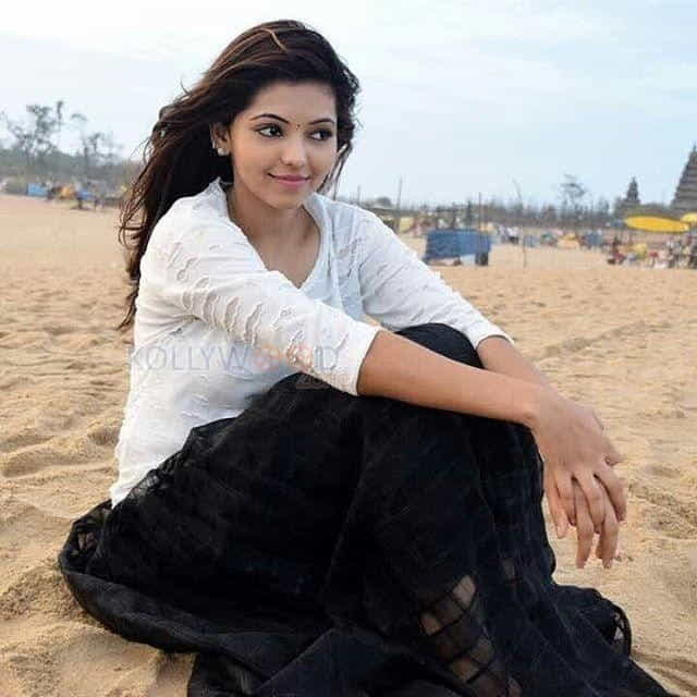 Tamil Actress Athulya Ravi Candid Pictures