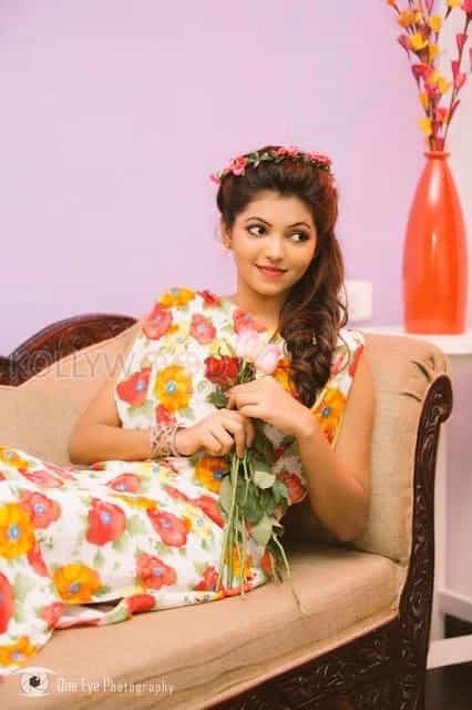 Tamil Actress Athulya Ravi Photoshoot Pictures