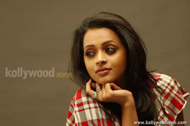 Tamil Actress Bhavana Sexy Photos