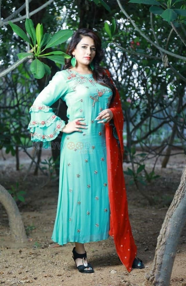 Telugu Actress Sanjana Naidu Photoshoot Stills