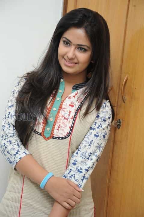 Tollywood Actress Avika Gor Pictures