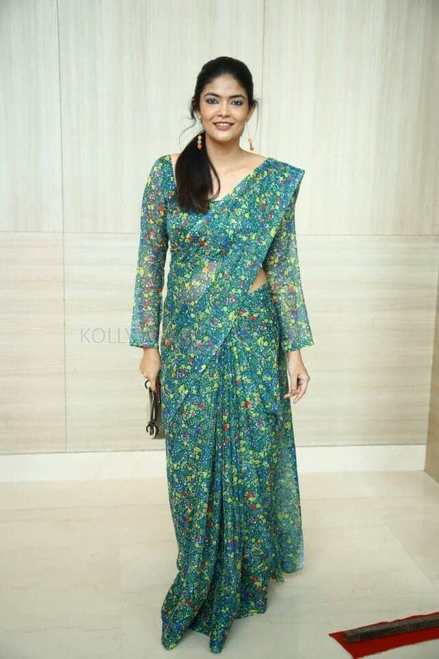 Actress Kalpika Ganesh at ZEE5 Originals LOSER Season 2 Pre Release Event Stills 05