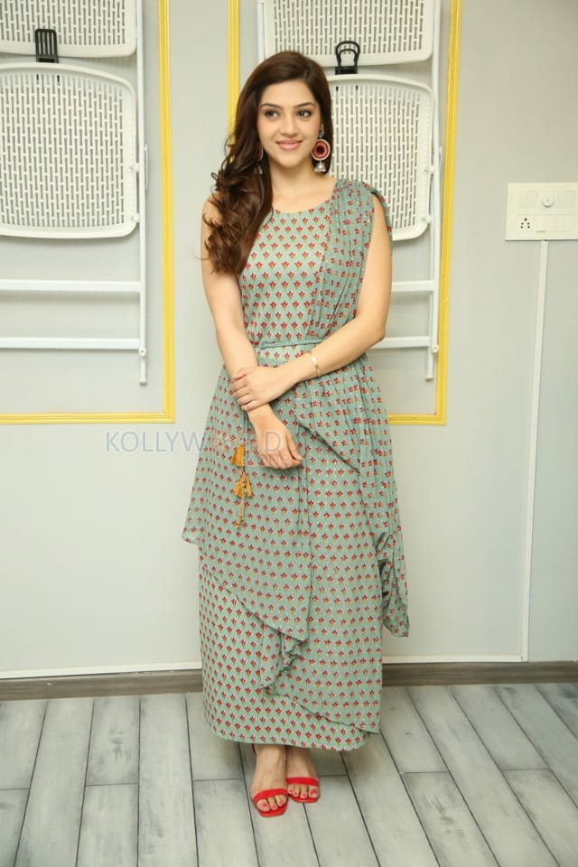 Actress Mehrene Kaur Pirzada At Ira Creations Production No