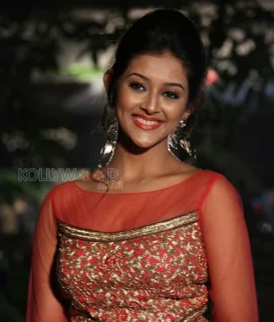 Actress Pooja Jhaveri Photos