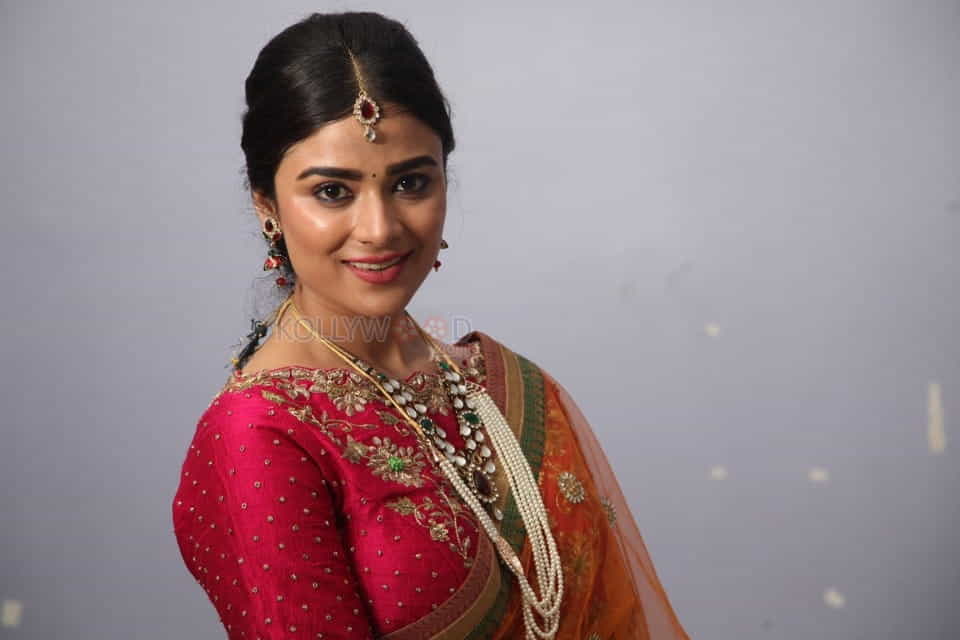 Actress Priyanka Sharma At Savaari Teaser Launch Pictures
