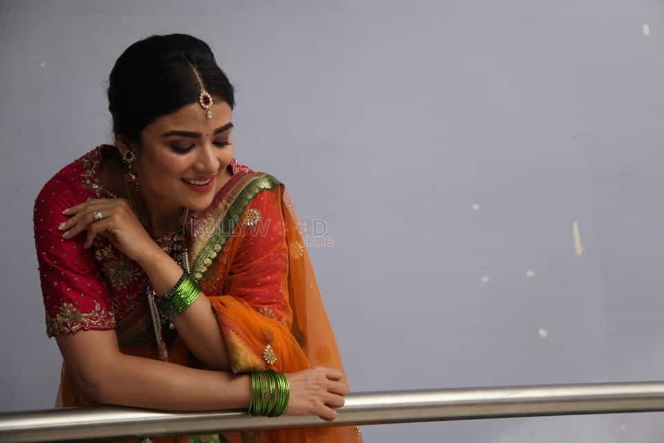 Actress Priyanka Sharma At Savaari Teaser Launch Pictures