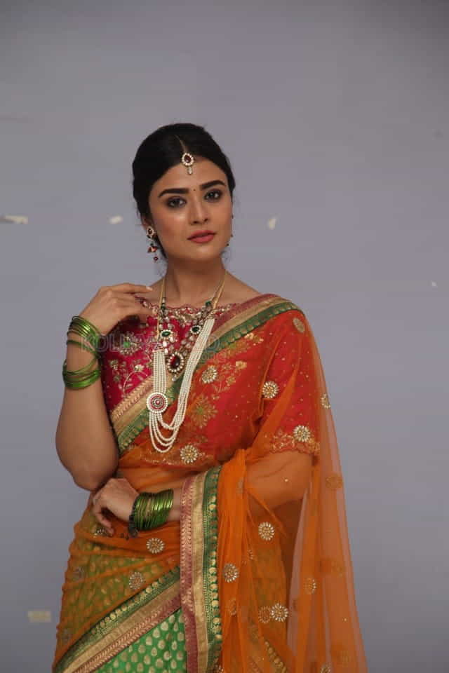 Actress Priyanka Sharma At Savaari Teaser Launch Pictures