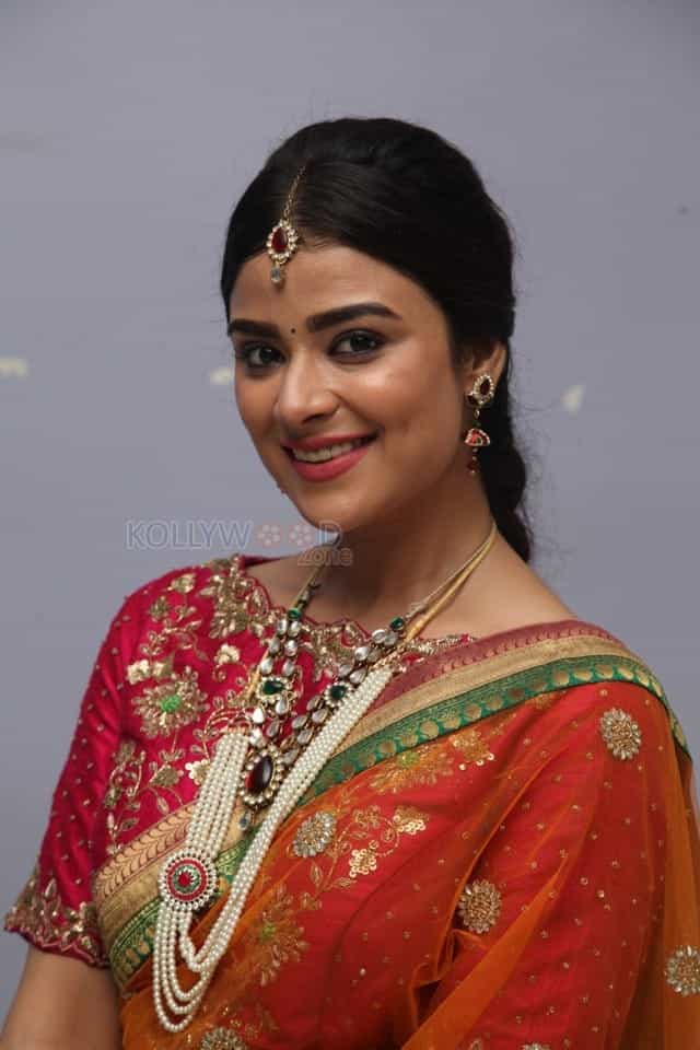 Actress Priyanka Sharma At Savaari Teaser Launch Pictures