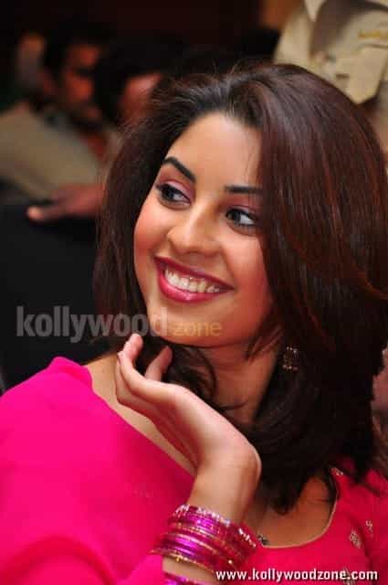 Actress Richa Gangopadhyay Hot And Sexy Pictures