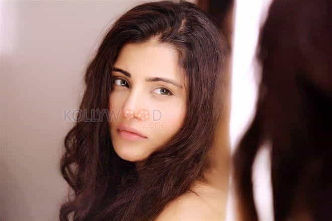 Actress Shaylee Krishenan Hot Photos