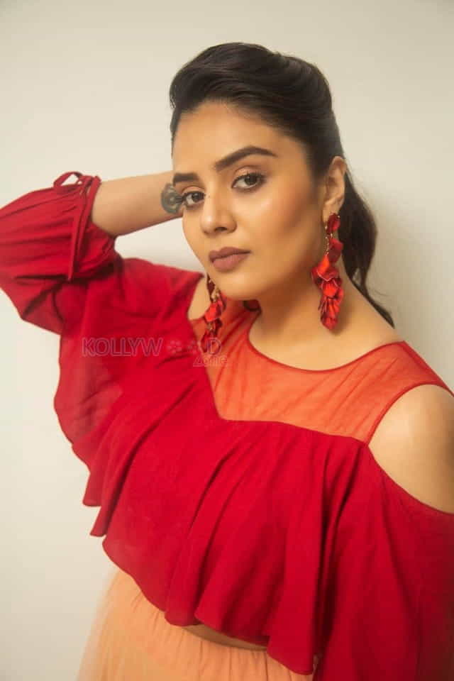 Actress Sreemukhi Latest Photoshoot Images