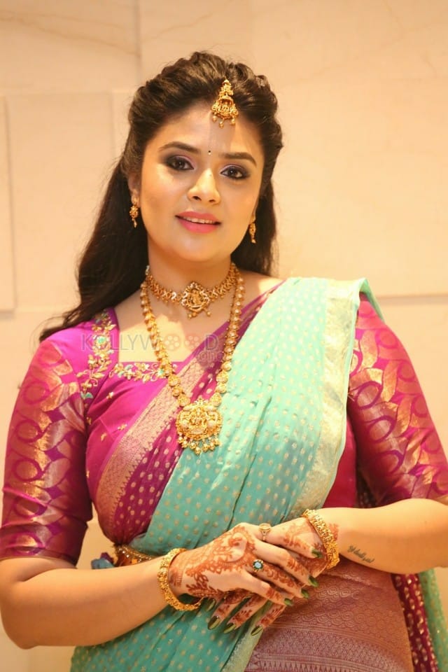 Anchor Sreemukhi at SR Kalyanamandapam EST Pre Release Event Stills