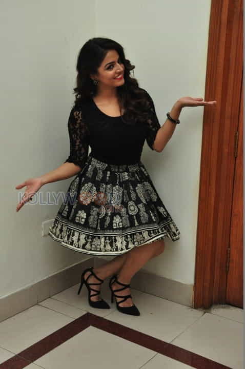 Beautiful Actress Wamiqa Gabbi Photoshoot Stills