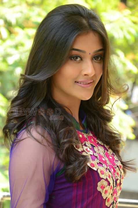 Beautiful Telugu Actress Pooja Jhaveri Pics
