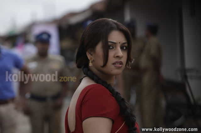 Hot Sexy Richa Gangopadhyay In Osthi Movie Pictures