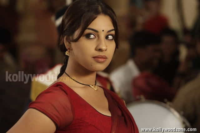 Hot Sexy Richa Gangopadhyay In Osthi Movie Pictures