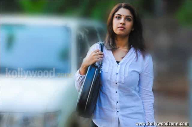 Mayakkam Enna Richa Gangopadhyay Pictures