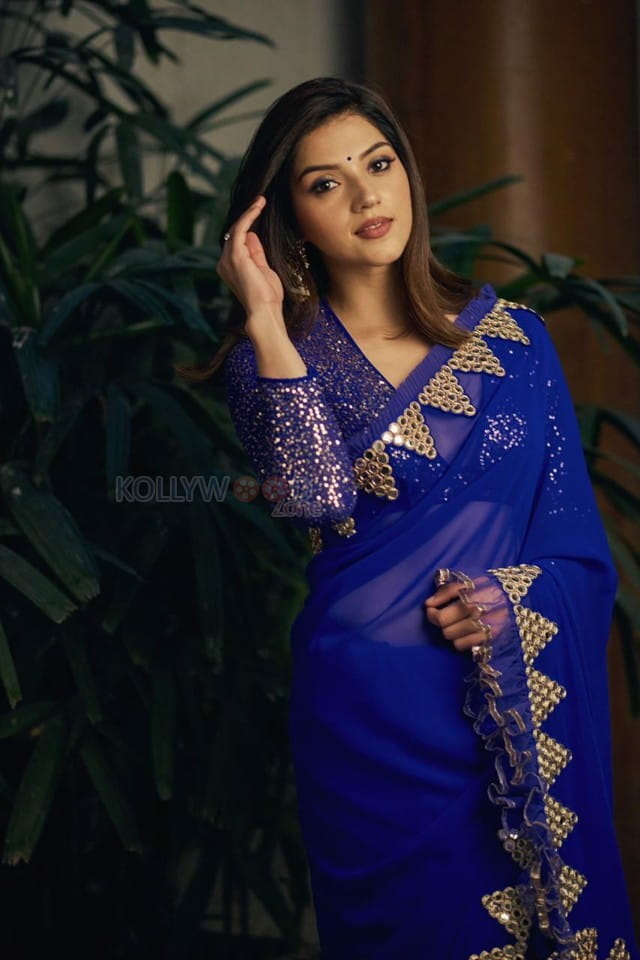 Pattas Heroine Mehrene Kaur Photos