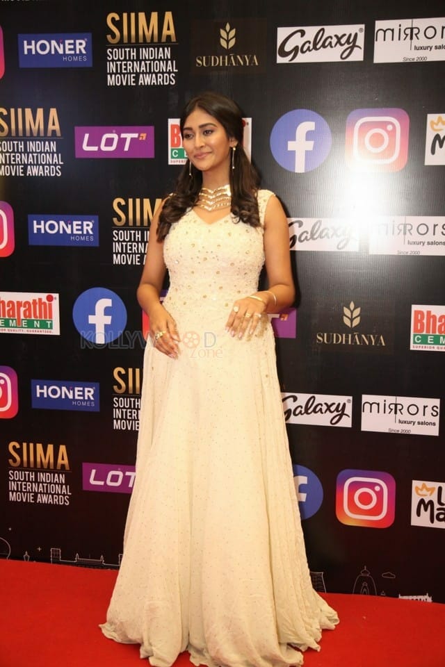 Pooja Jhaveri at SIIMA Awards 2021 Day 2 Photos 07
