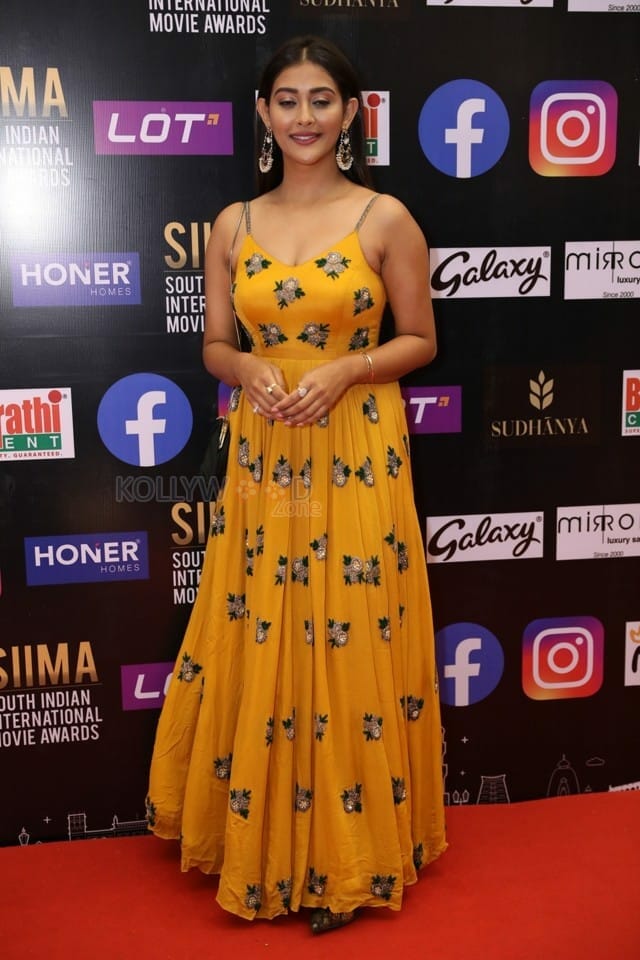 Pooja Jhaveri at SIIMA Awards 2021 Day 2 Pictures 05