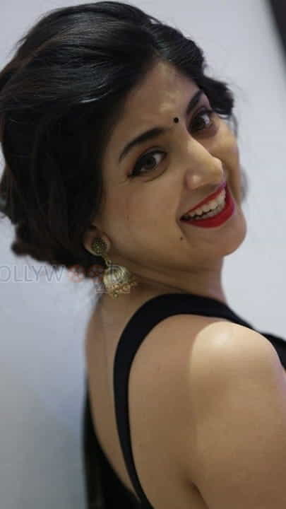 Poonam Kaur New Saree Photos