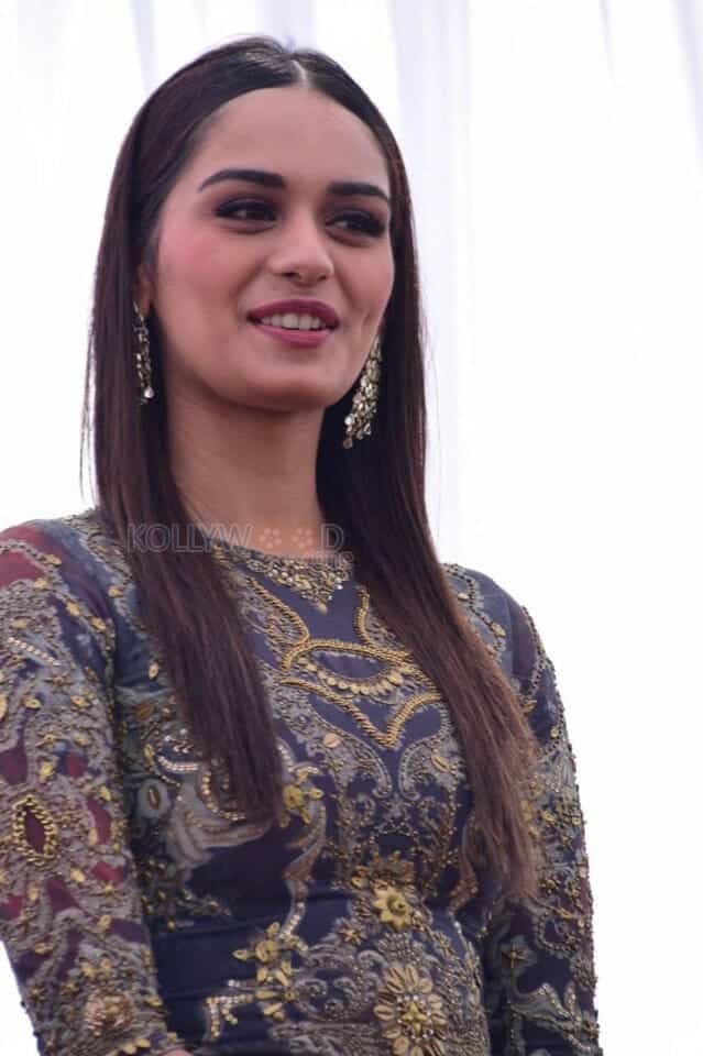 Prithviraj Heroine Manushi Chhillar Photo 01