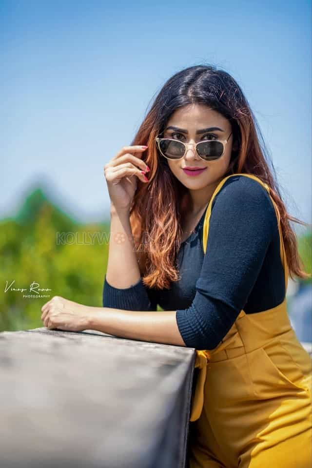 Savaari Actress Priyanka Sharma Glam Photoshoot Pictures