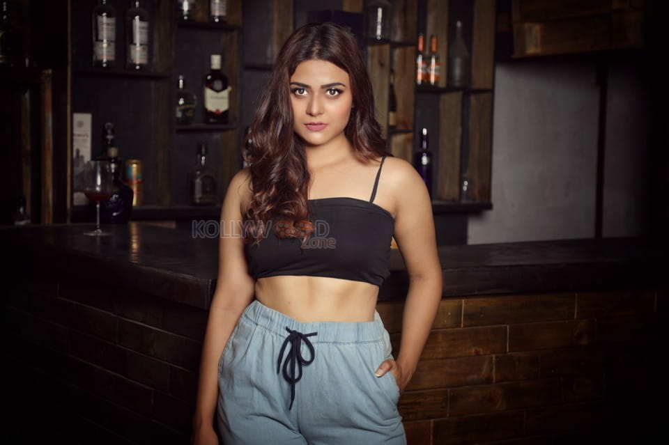 Savaari Heroine Priyanka Sharma Latest Sexy Photoshoot Pictures