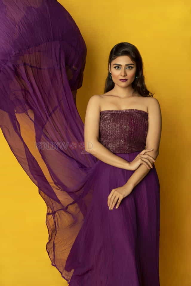 Savaari Movie Heroine Priyanka Sharma Photoshoot Stills