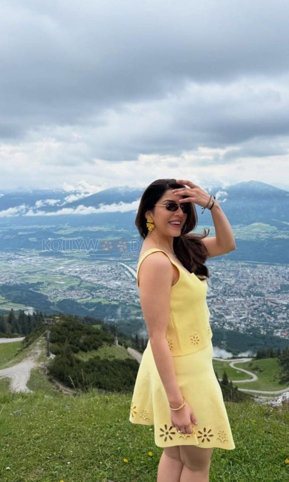 Stylish Mehreen Pirzada in a Yellow Outfit Photos 01