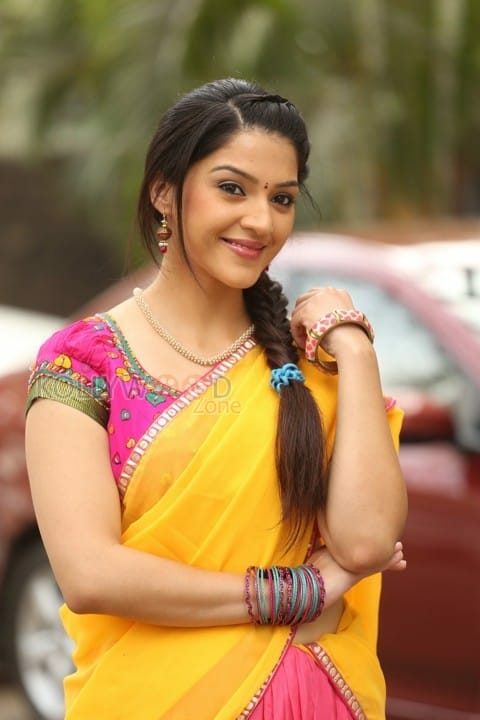 Telugu Actress Mehrene Kaur Photos