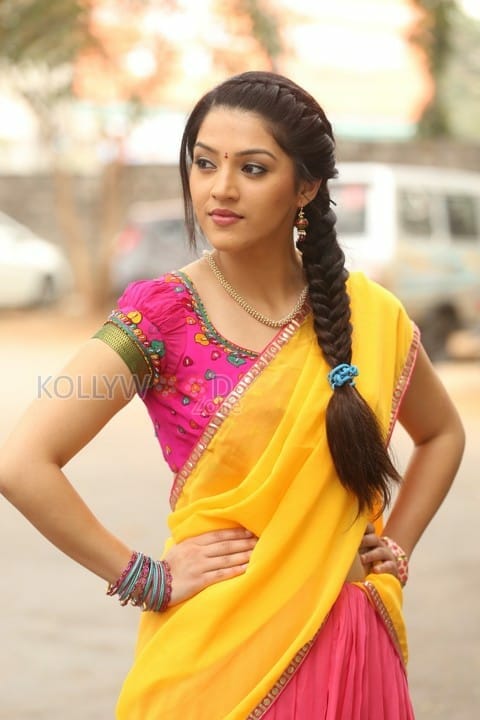 Telugu Actress Mehrene Kaur Photos