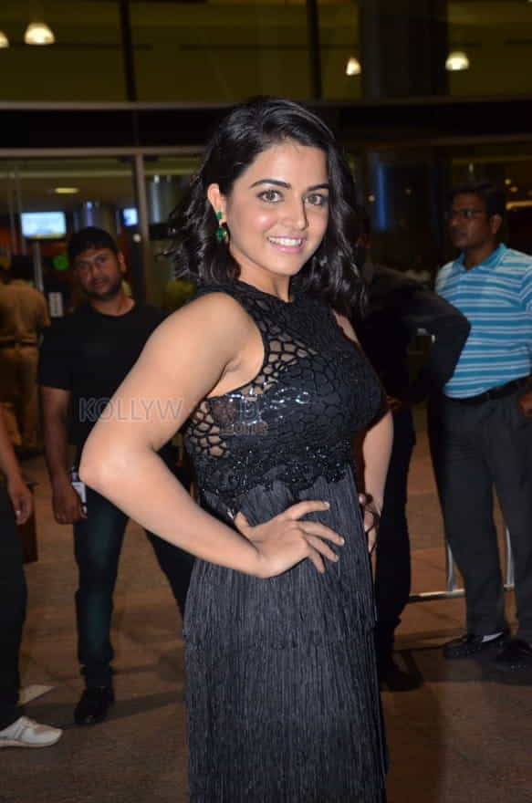 Telugu Actress Wamiqa Gabbi Photos