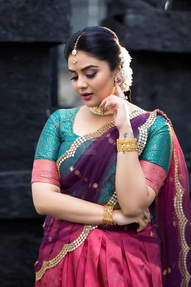 Telugu Television Anchor Sreemukhi Photoshoot Pictures