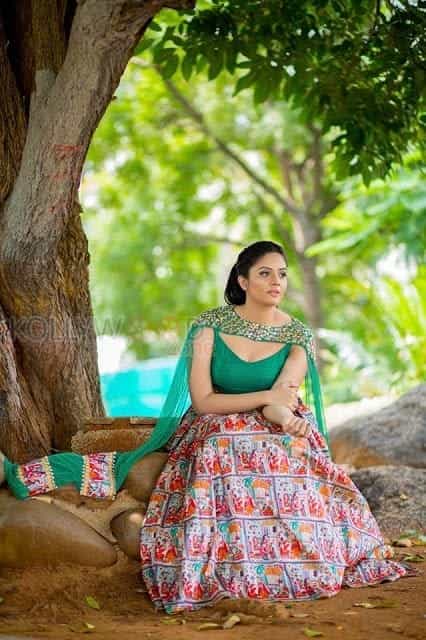 Tv Anchor And Actress Sreemukhi Photos