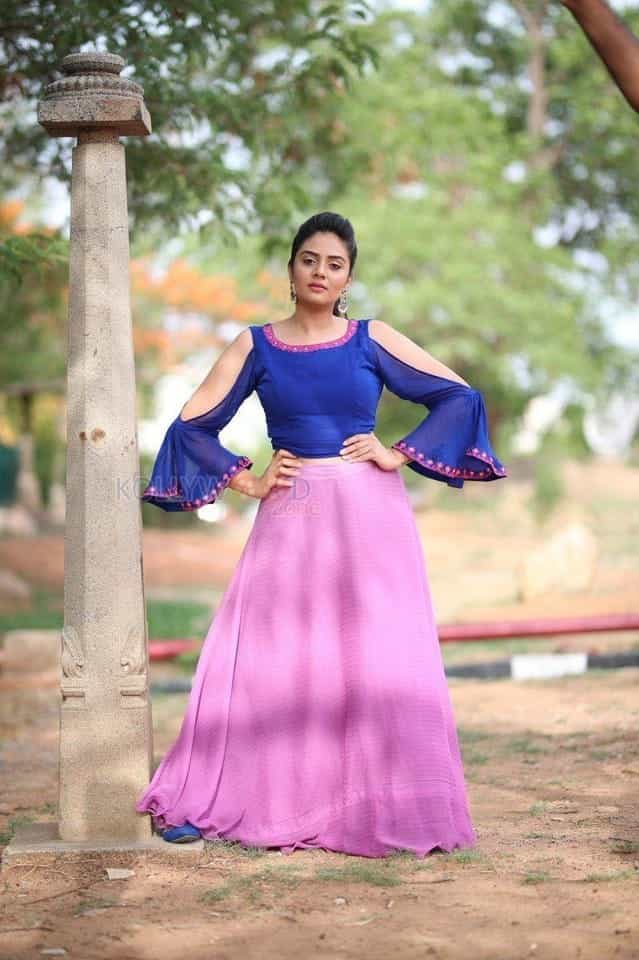 Tv Anchor Sreemukhi New Photos