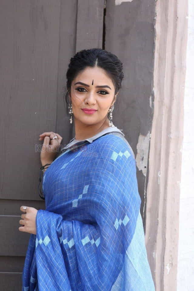 Tv Anchor Sreemukhi New Photos