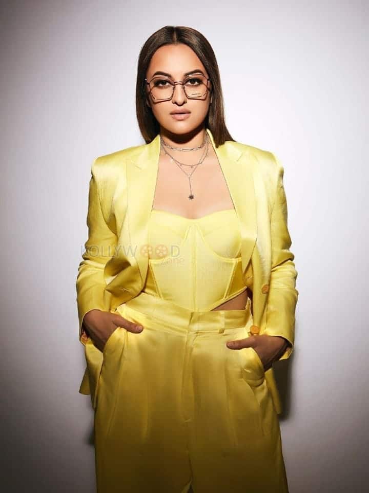 Uber Chic Sonakshi Sinha in Yellow Satin Pantsuit Photos 02