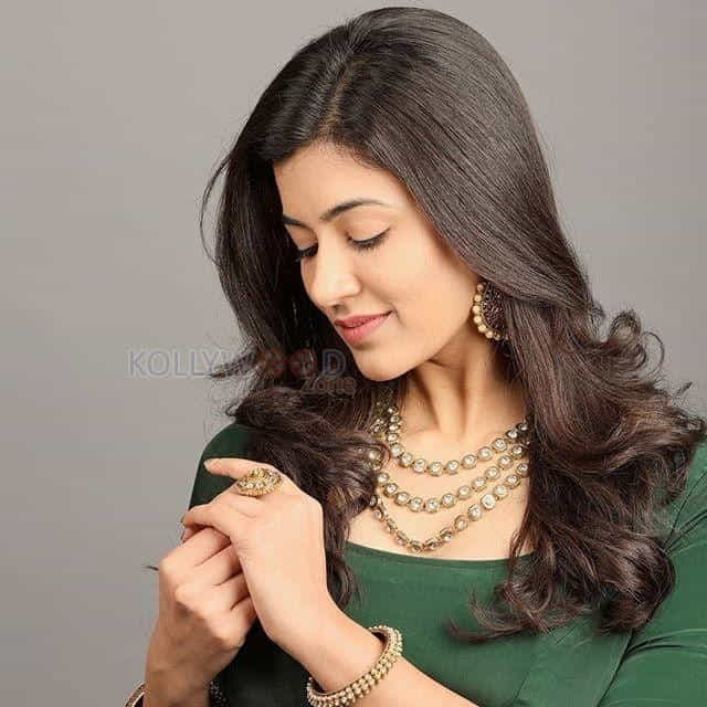 Actress Anju Kurian Candid Pictures