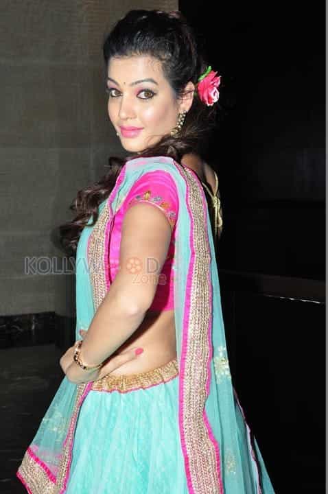 Actress Deeksha Panth Sexy New Stills